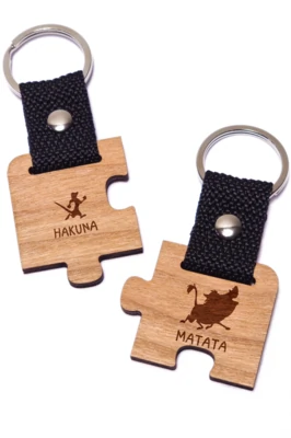 Hakuna Matata puzzle páros fa kulcstartó